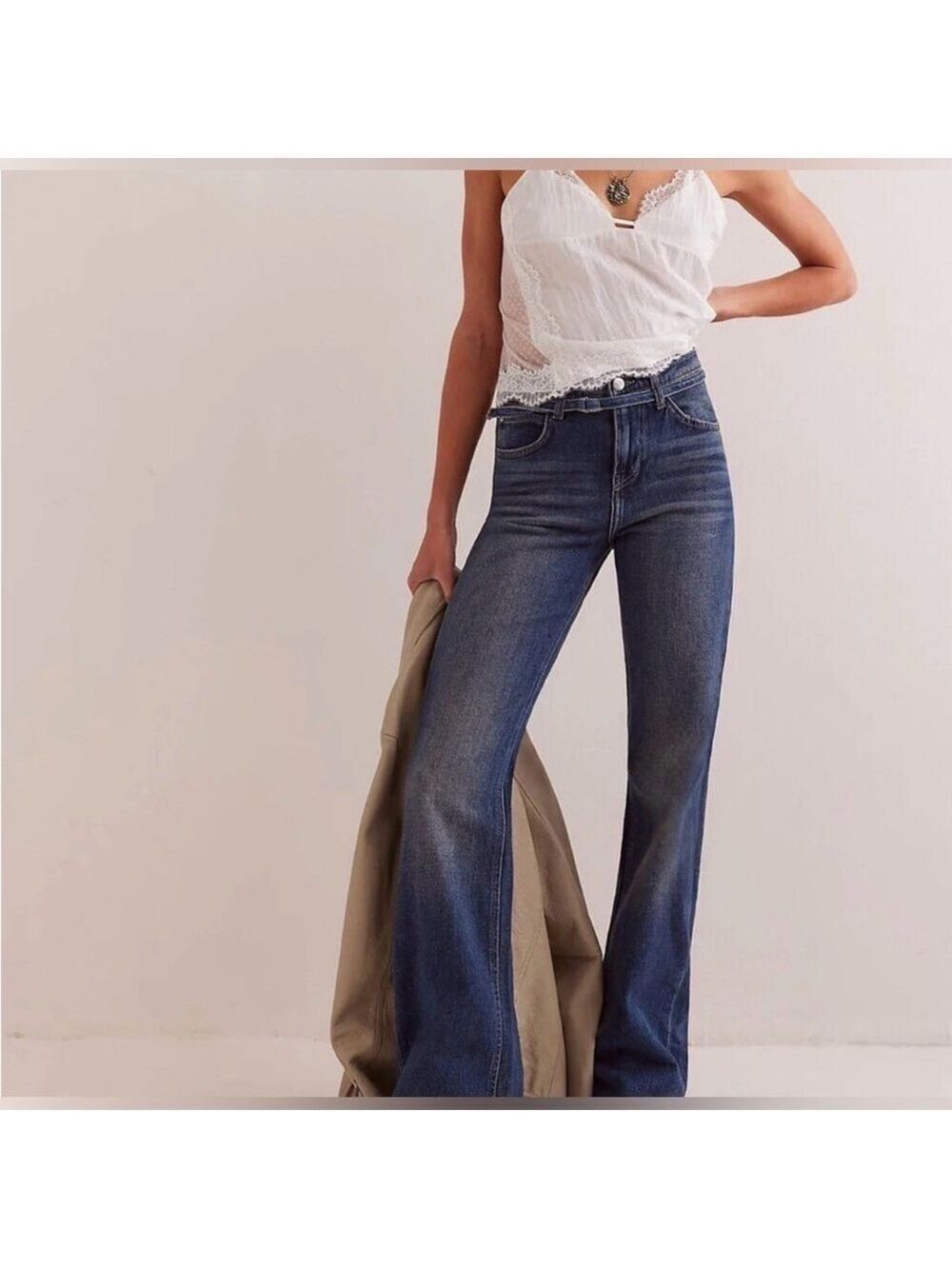 We The Free Sabine Slim A-Line Straight High Rise Dark Wash Jeans 30